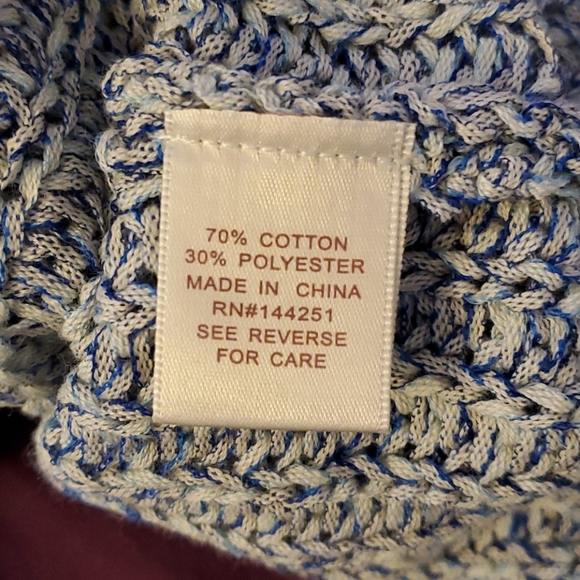 Womans sweater - Picture 6 of 6